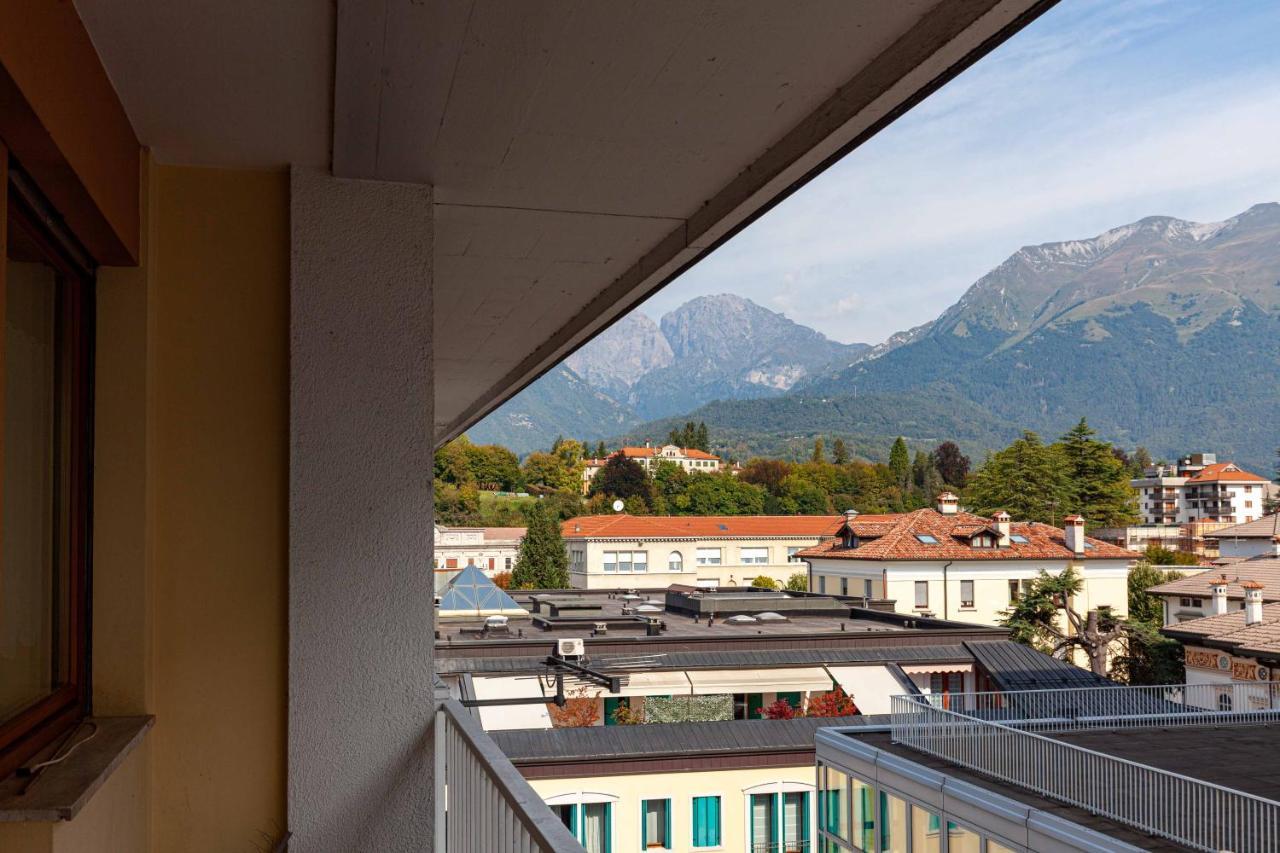 Attico In Centro A Belluno - Marmoladaアパートメント エクステリア 写真